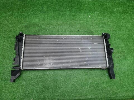 Радиатор охлаждения BMW X1 F48 (2015-2022)