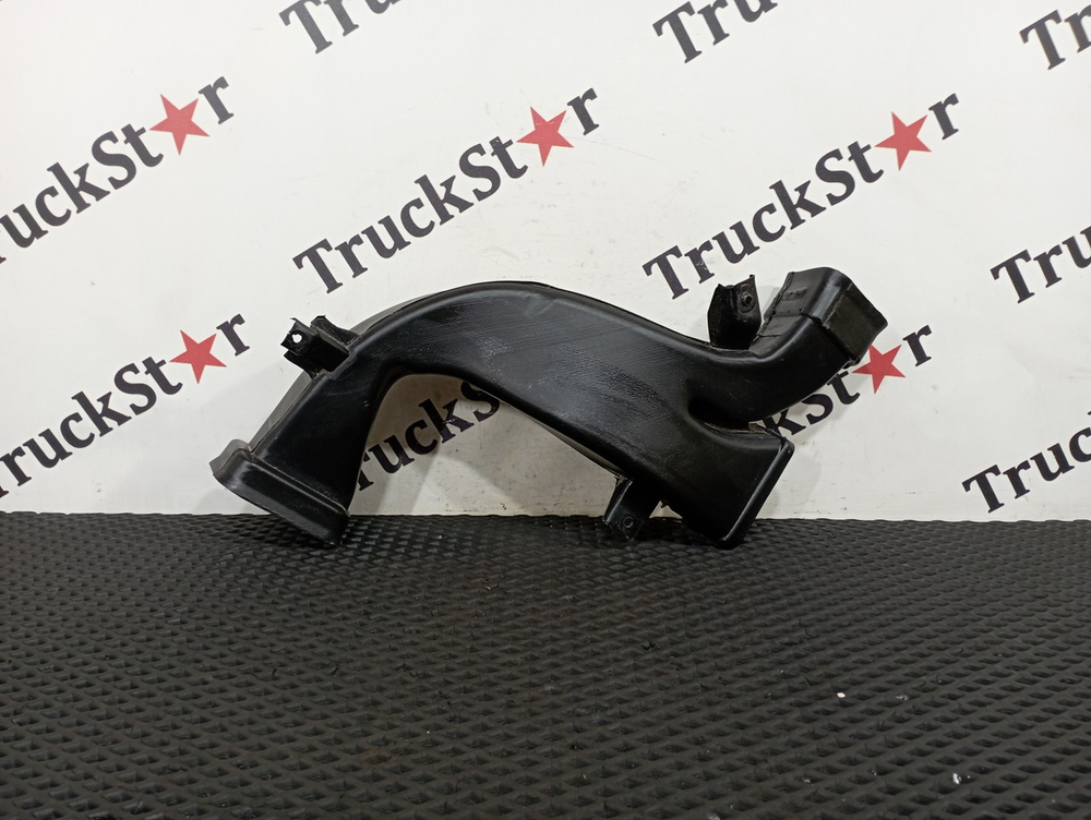 Воздуховод отопителя 2023г