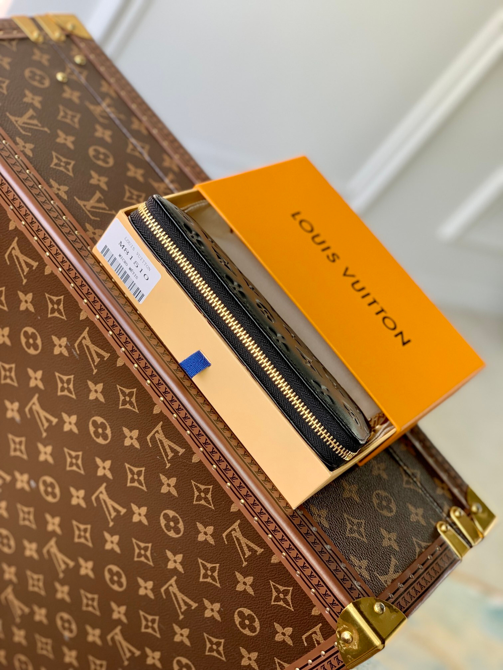 Louis Vuitton Zippy Wallet