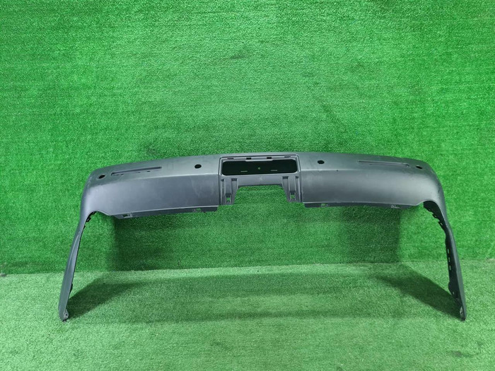 Бампер задний Land-Rover Discovery 3 (2004-2009)