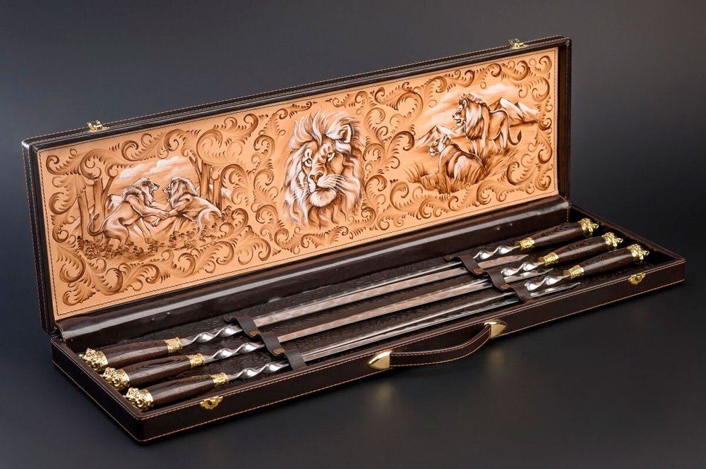 Подарочный набор шампуров «Львиное сердце» в кейсе