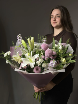 Авторский букет «Аромат вечера»