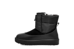 UGG Classic Maxi Toggle Black