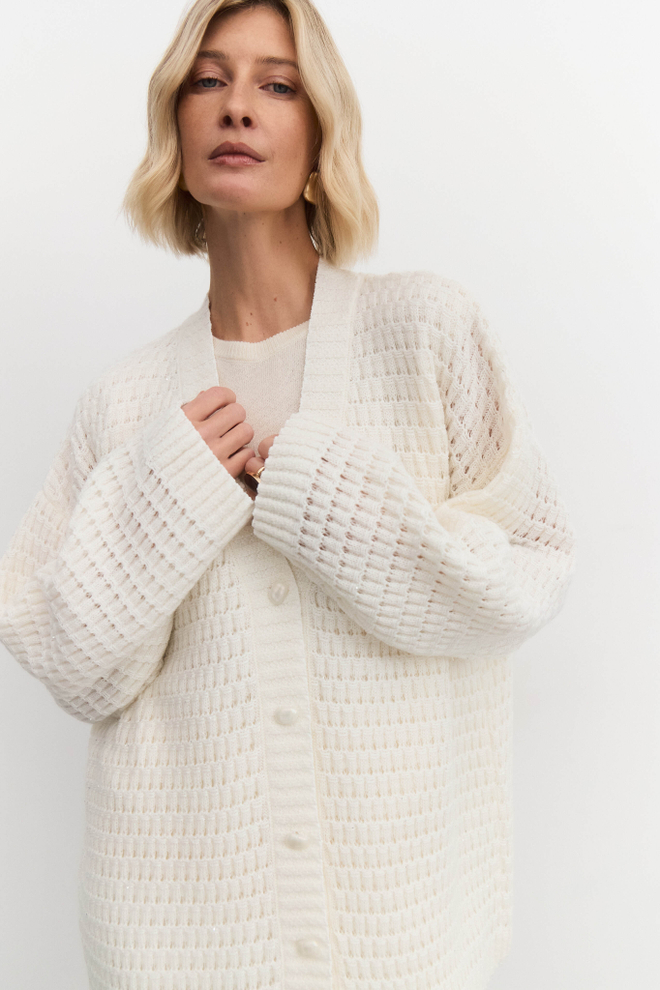 Кардиган ажурный с мохером и пайетками