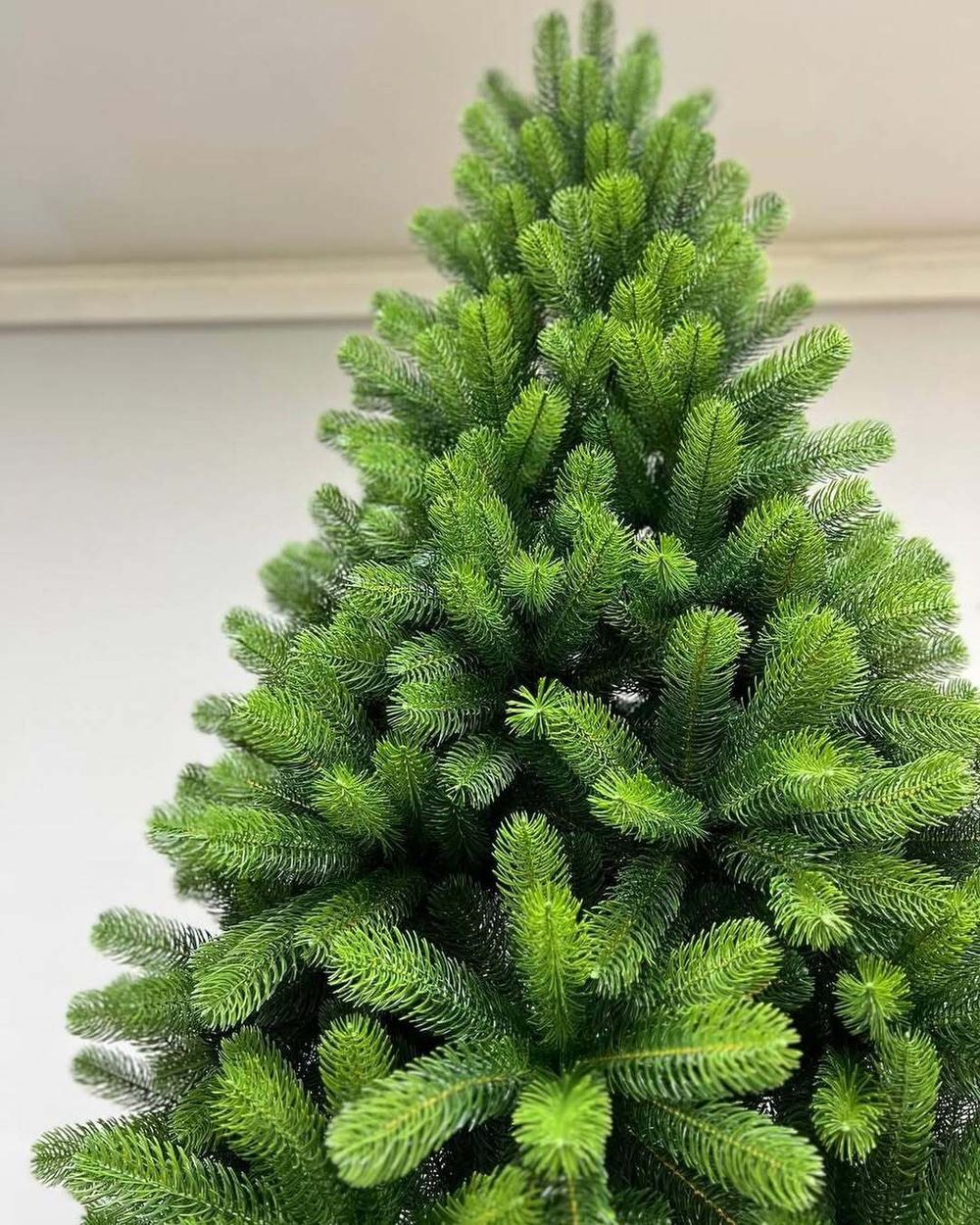 Ель искусственная «Русская Императрица Pro» (Литая хвоя) 3 м