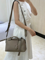 Fendi By The Way Selleria Medium 29 cm