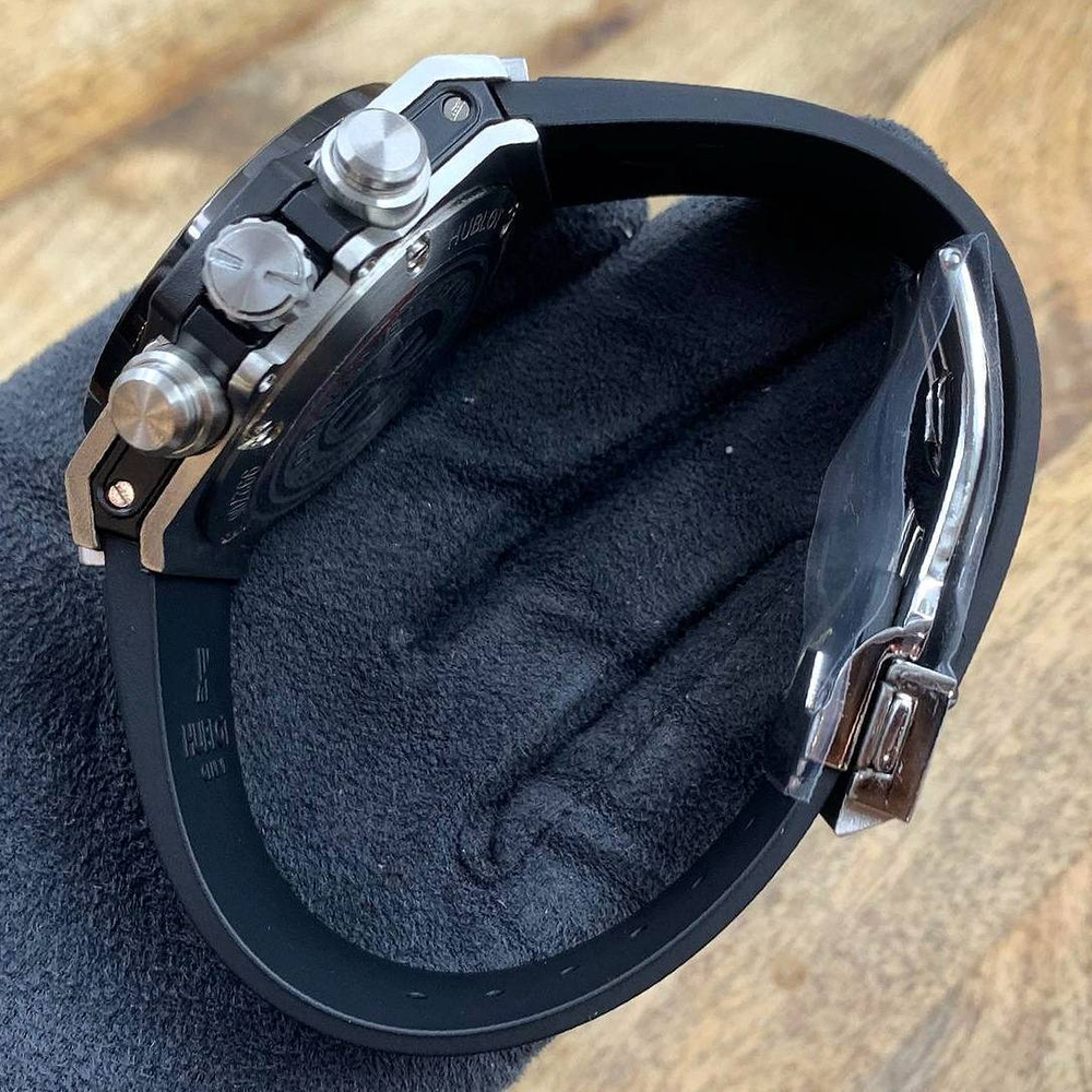 Часы Hublot