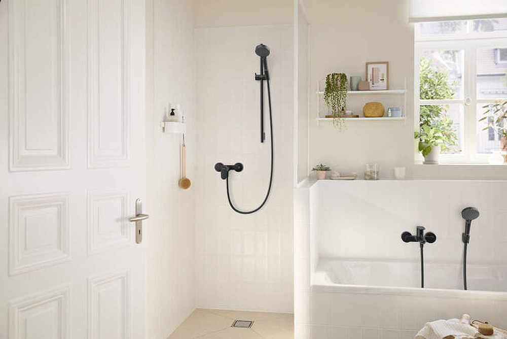 Смеситель для душа Hansgrohe Rebris S 72640670 черный матовый