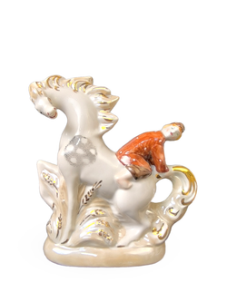 Фарфоровая статуэтка "Иванушка и конёк-горбунок"