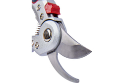 Секатор Elitech плоскостной пружинный металлический PB 04 Garden