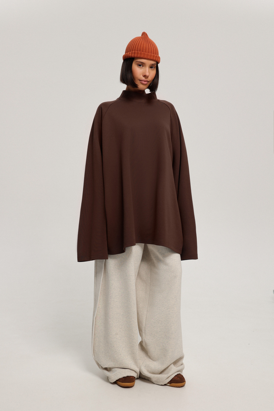 Лонгслив с кокеткой