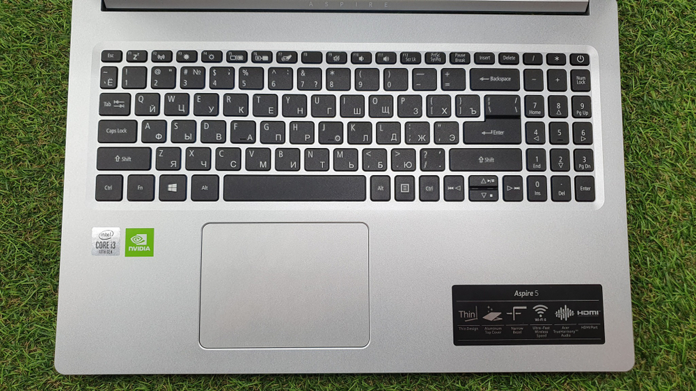 Игровой Acer i3-10/8 Gb/ MX350 2ГБ