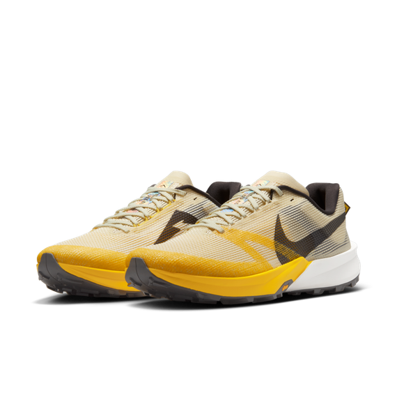 Кроссовки NIKE ReactX Terra Kiger 10 Бежевые кроссовки Низкие Желтые мужские