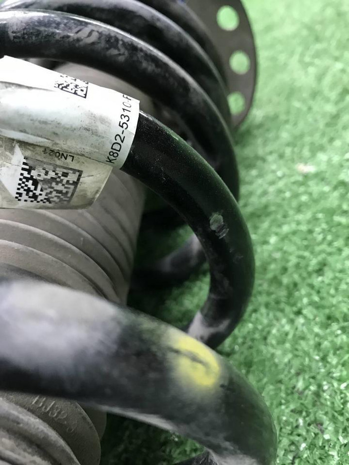 Амортизатор передний RH LR Discovery Sport (19-нв)