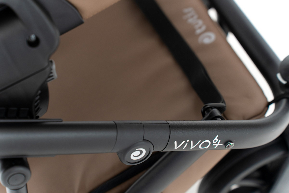 Детская коляска Tutis Viva 6 Plus Essential 3 в 1 с автокреслом Beno Black 1612050 Pine