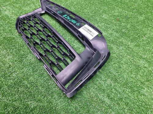 Решетка перед. бампера BMW 5er G30 (17-20) M-paket