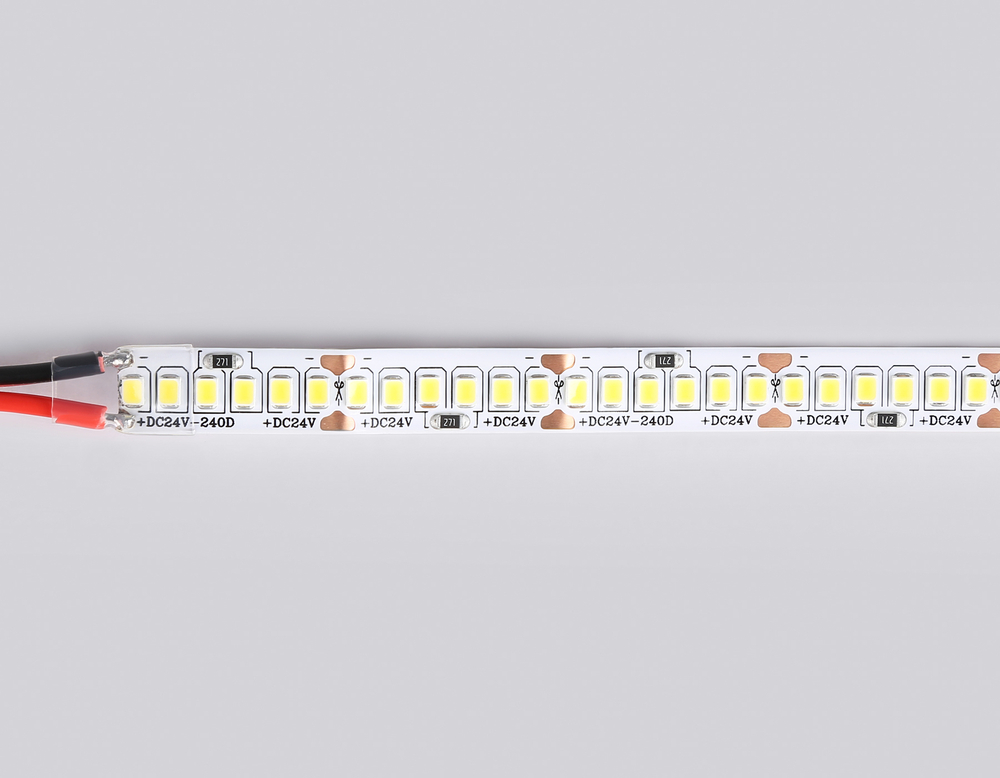 Светодиодная лента GS3502 2835 240Led /22W m/ 24V IP20 4500K/ 5000*10*1.2mm/ кратность резки 25mm (2 конт.)