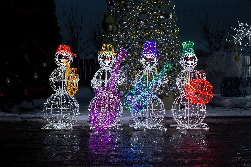 Светодиодные фигуры «Снеговики-музыканты»