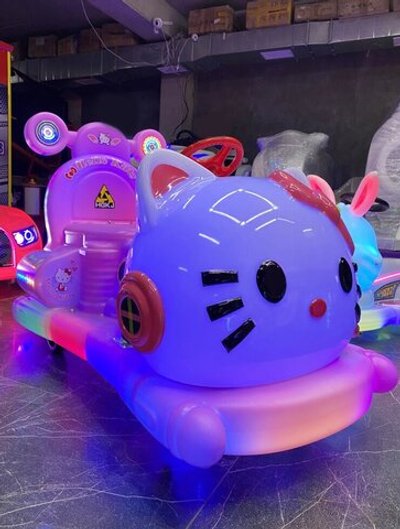Прокатный аттракцион «Китти» Электромобиль