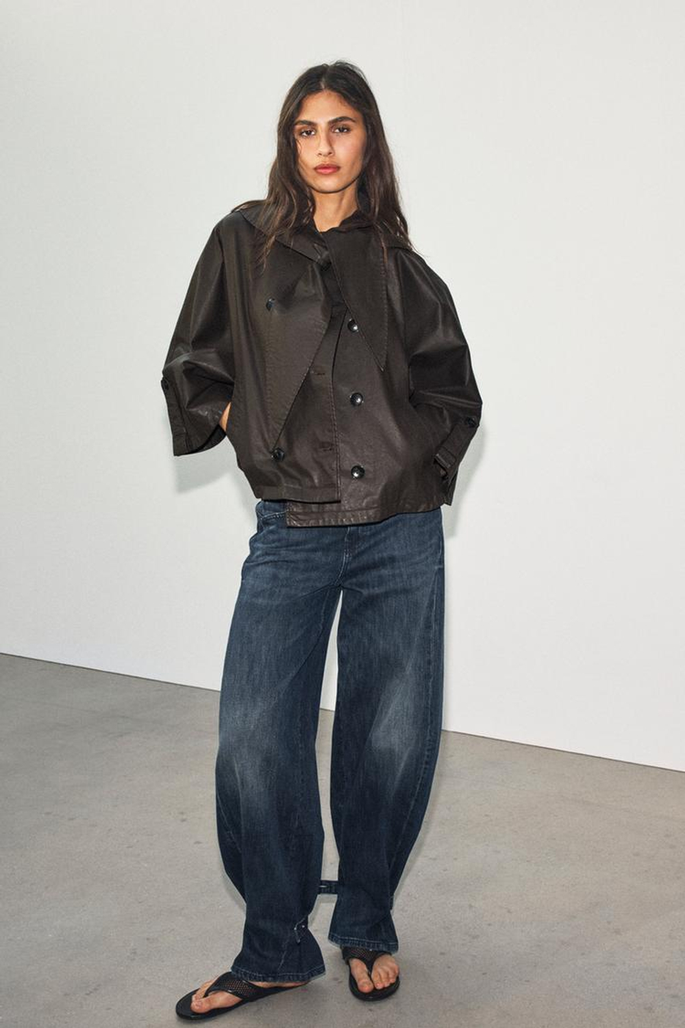 ZARA НАКИДКА ВОЩЕНАЯ С ОТСТЕГИВАЮЩИМСЯ ВОРОТНИКОМ, ТЕМНО-КОРИЧНЕВЫЙ