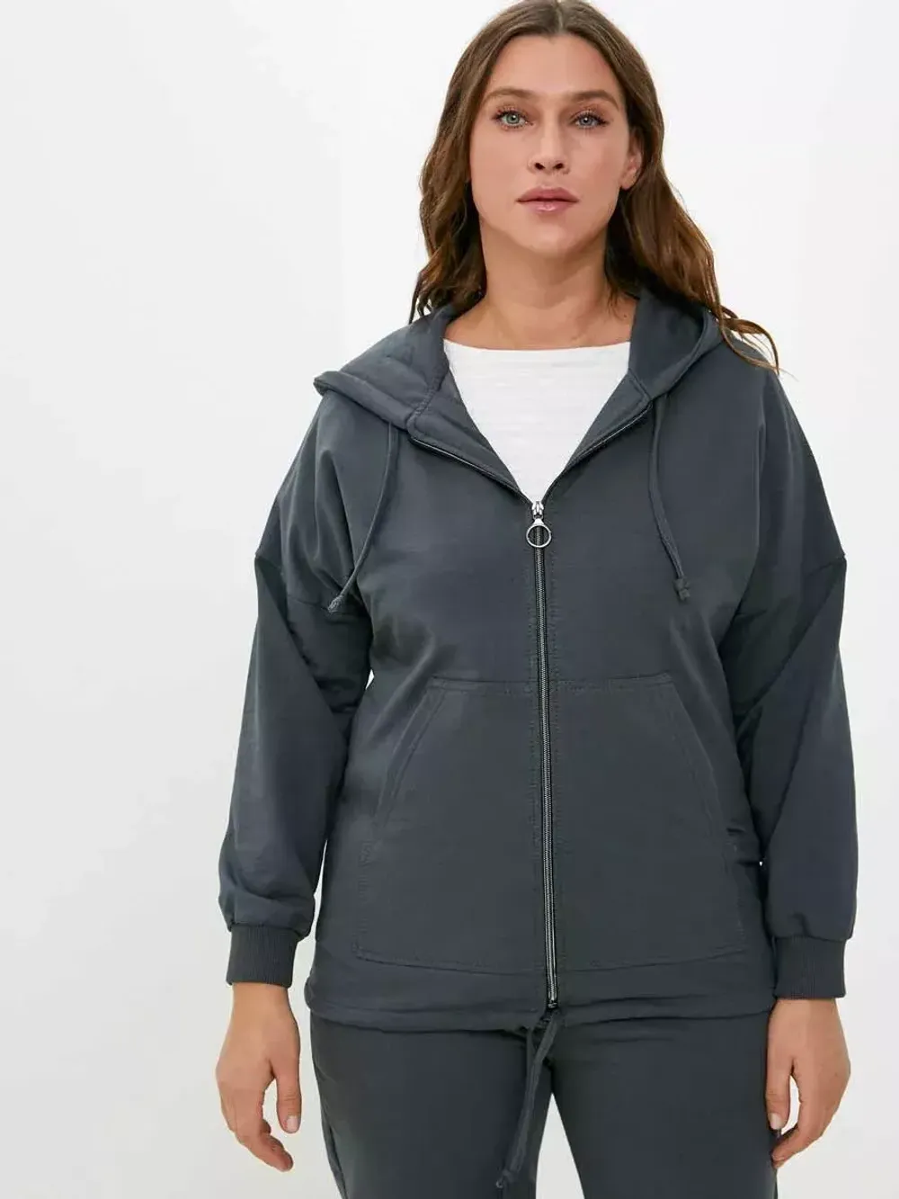 Костюм спортивный