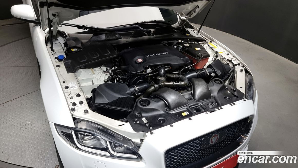 Jaguar All New XJ 3.0D XJ50 LWB (12.2019)
