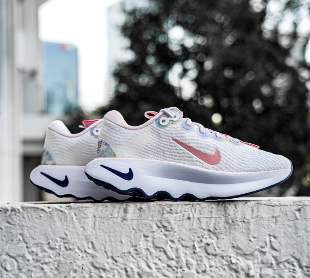 Женские кроссовки Nike Motiva 'White Pearl' WMNS DZ3702-100