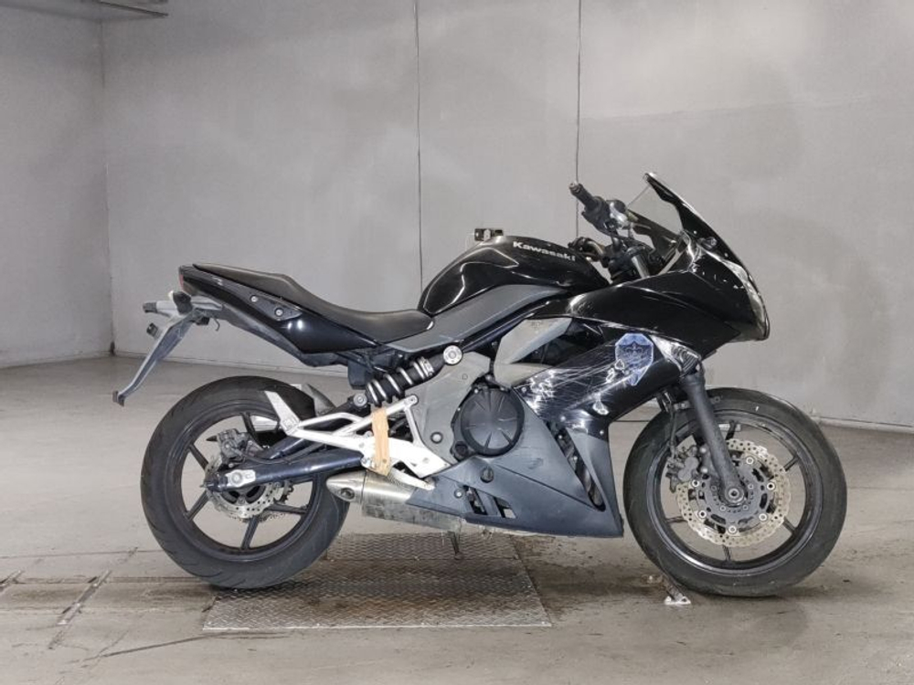 Kawasaki Ninja 400R , 2011