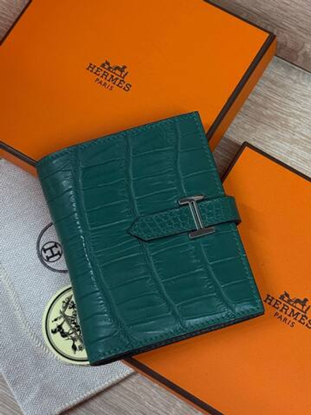 Кошелек Hermes из кожи крокодила