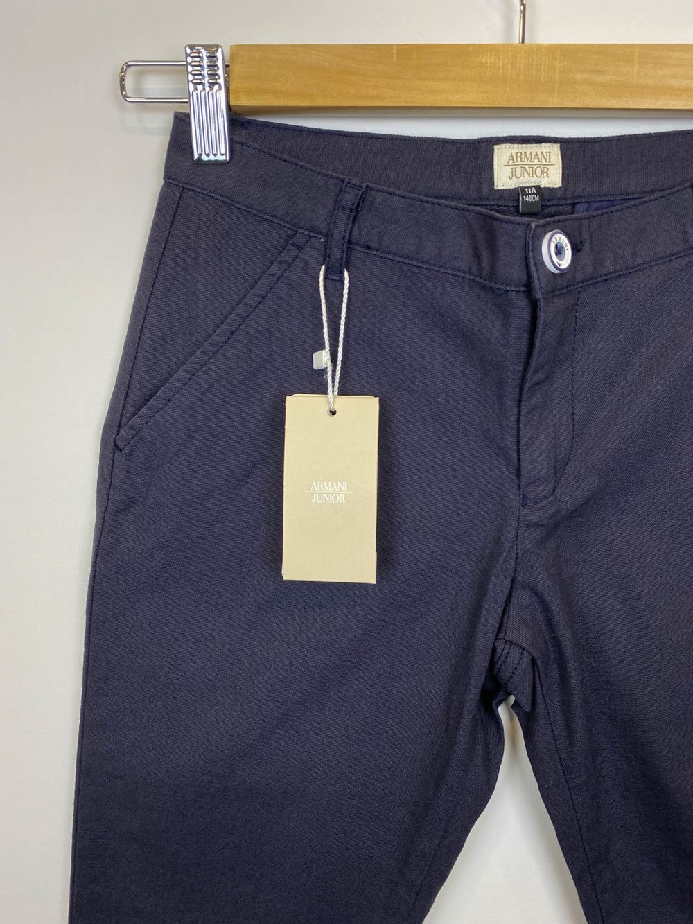 Новые брюки Armani, 146