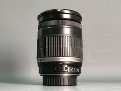 Canon EFS 18-200mm 3.5-5.6 IS