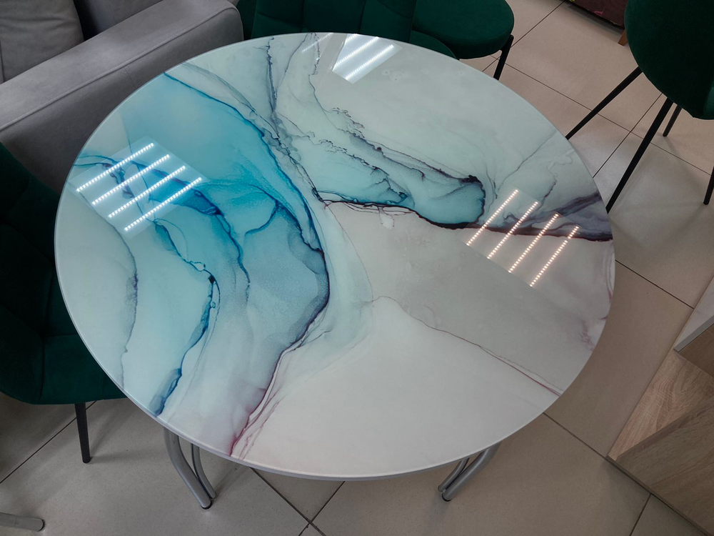 Стол неразд стеклянный Круг подстолье чайка хром Ст-ца текстура 1 ф/п (белая)