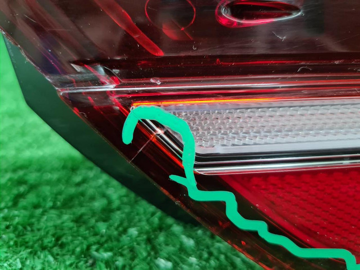 Фонарь левый внешний Genesis GV80 (2020-2023)