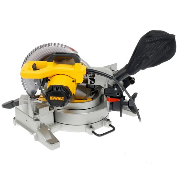 Торцовочная пила DeWalt DW713