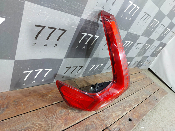 Фонарь задний левый Volvo XC40 17-нв Б/У Оригинал 31446790