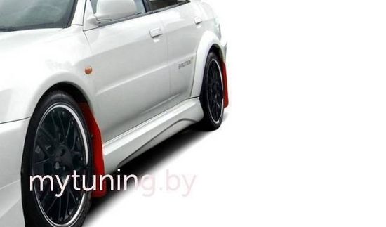 Накладки на пороги для Mitsubishi Lancer EVO 5 / 6