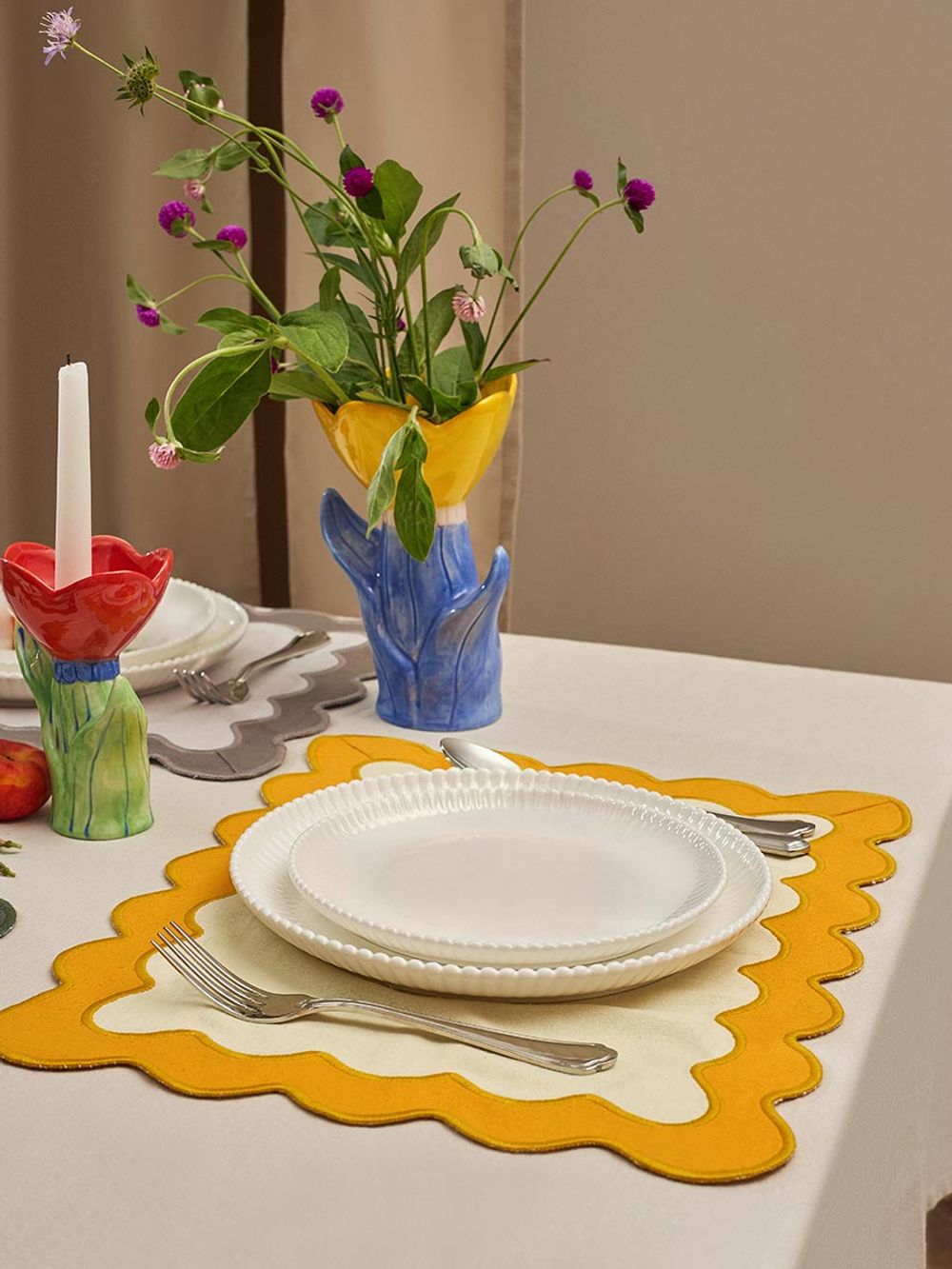 Салфетка под приборы с контрастным кантом горчичного цвета из коллекции Trendy Ruffles, 35х45 см