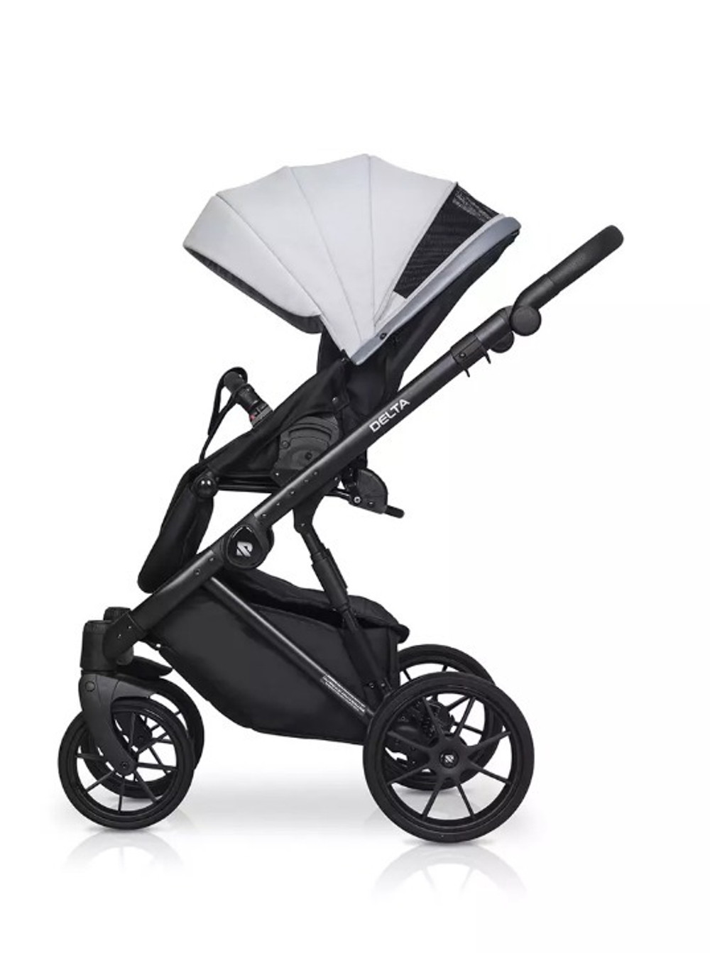 Коляска 2 в 1 Riko Basic Delta