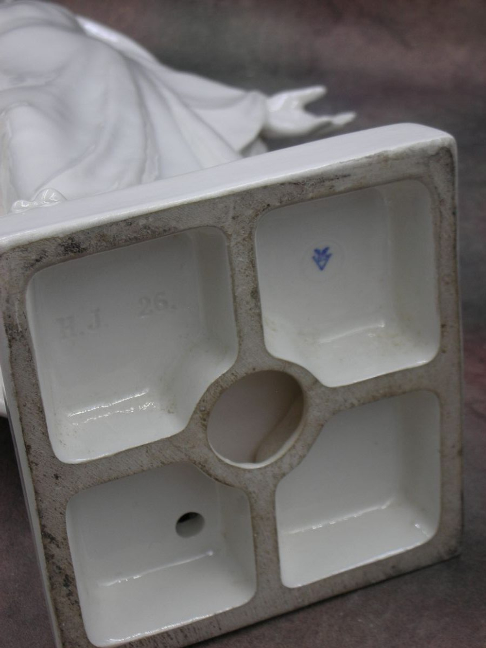 Статуэтка. Фарфор. Иисус. Goеbel. Германия