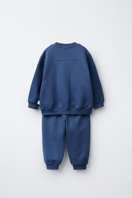 ZARA КОМПЛЕКТ ИЗ ТОЛСТОВКИ И БРЮК-ДЖОГГЕРОВ С ЭТИКЕТКОЙ, ЯРКО-СИНИЙ
