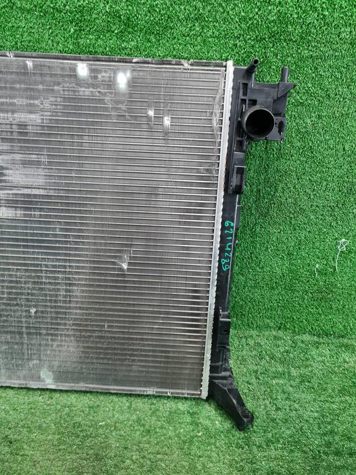 Радиатор охлаждения Nissan Qashqai J11 (2013-2023)