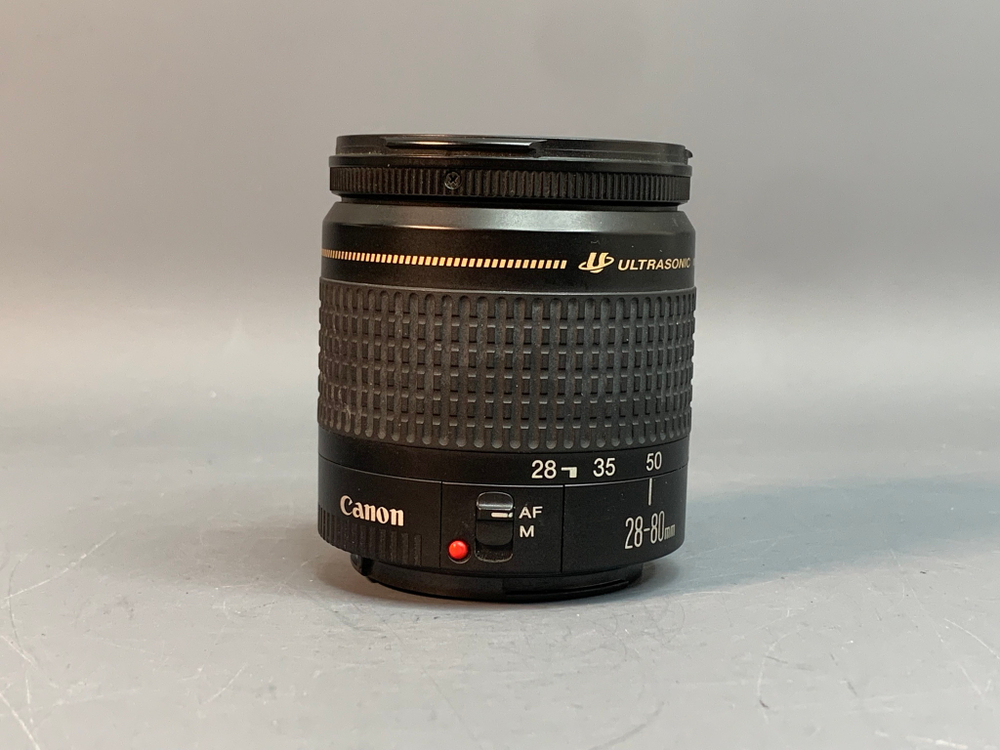 Canon EOS 50E kit 28-80mm f/3.5-5.6 III