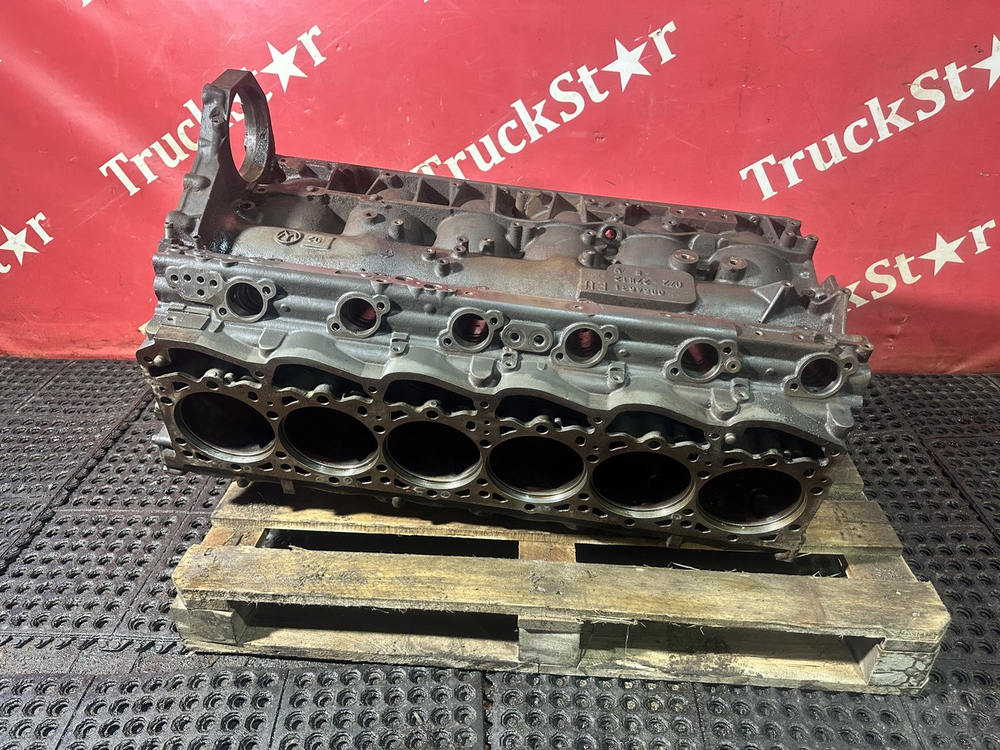 Блок цилиндров двигателя MX340U1 EURO-5