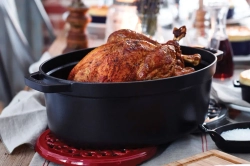 STAUB Чугунная кокотница овальная 4,2 л 29 см черная