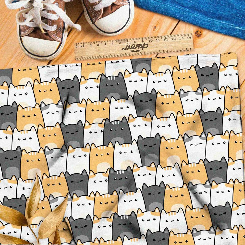 Ткань габардин толпа котиков