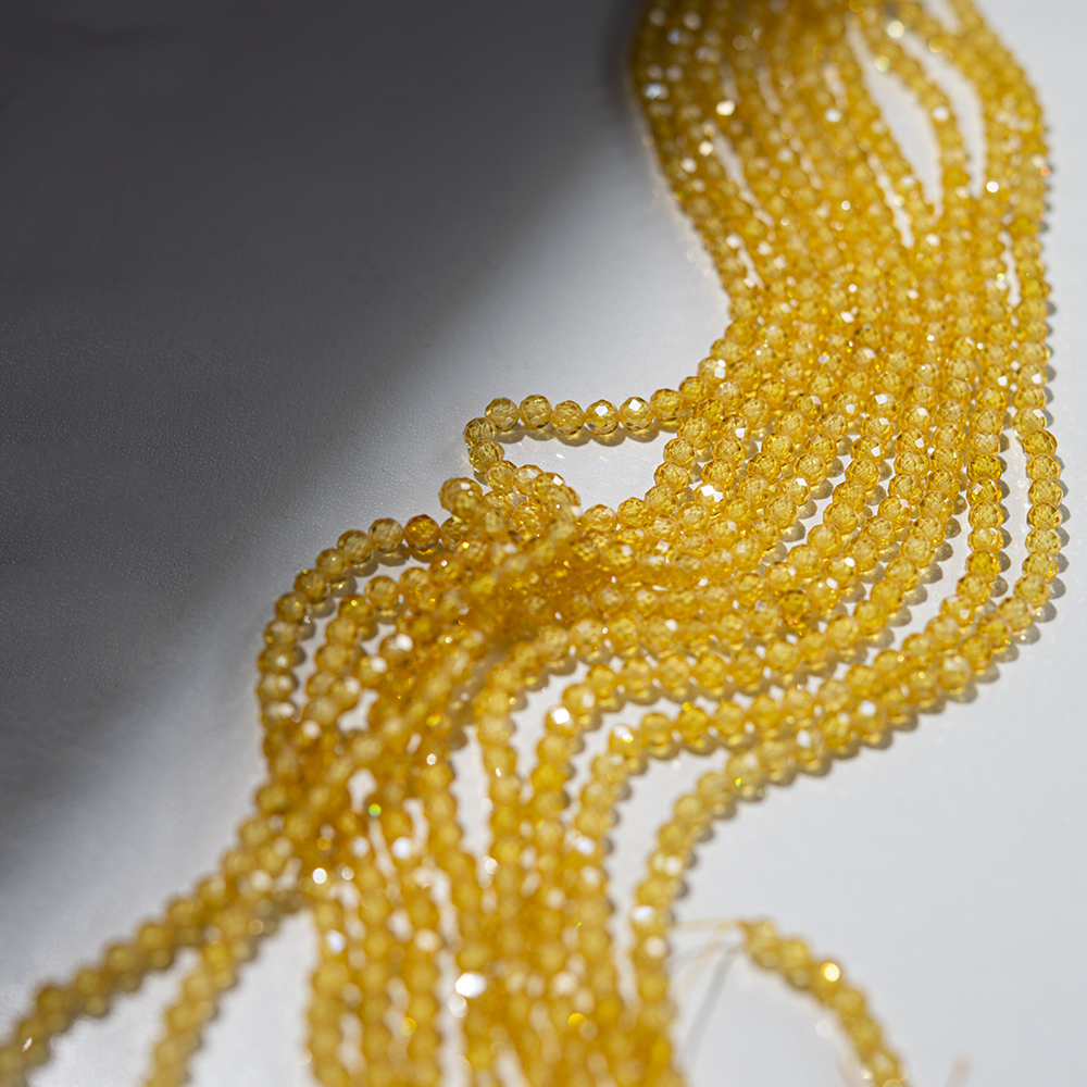 Фианиты, оттенок "Золото", 4мм шар, микроогранка