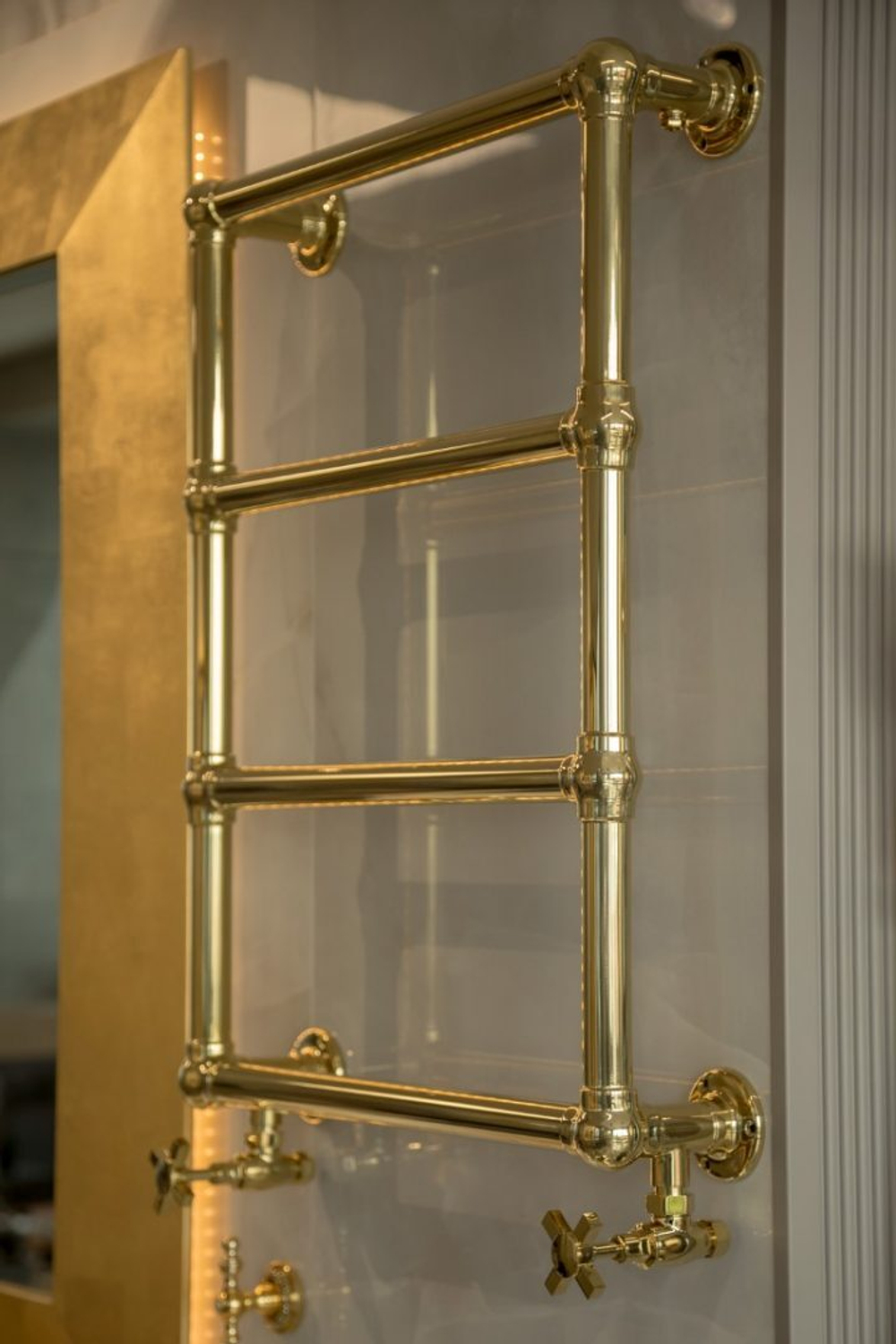 Boheme Полотенцесушитель водяной 750x500mm , золото (нерж.. сталь)