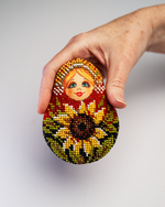 Матрешка с подсолнухами
