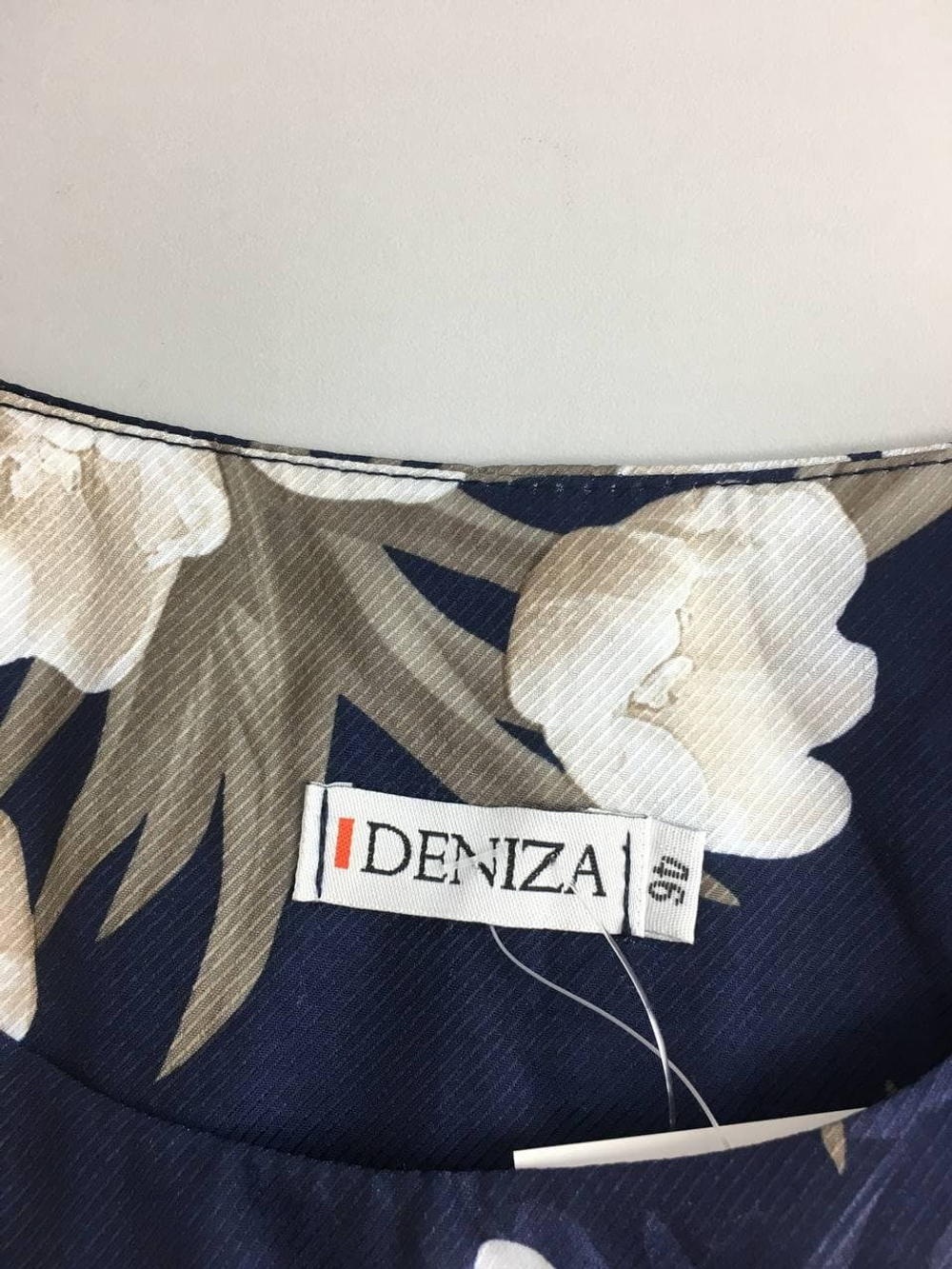 Платье DENIZA с цветами 46 размер, новое