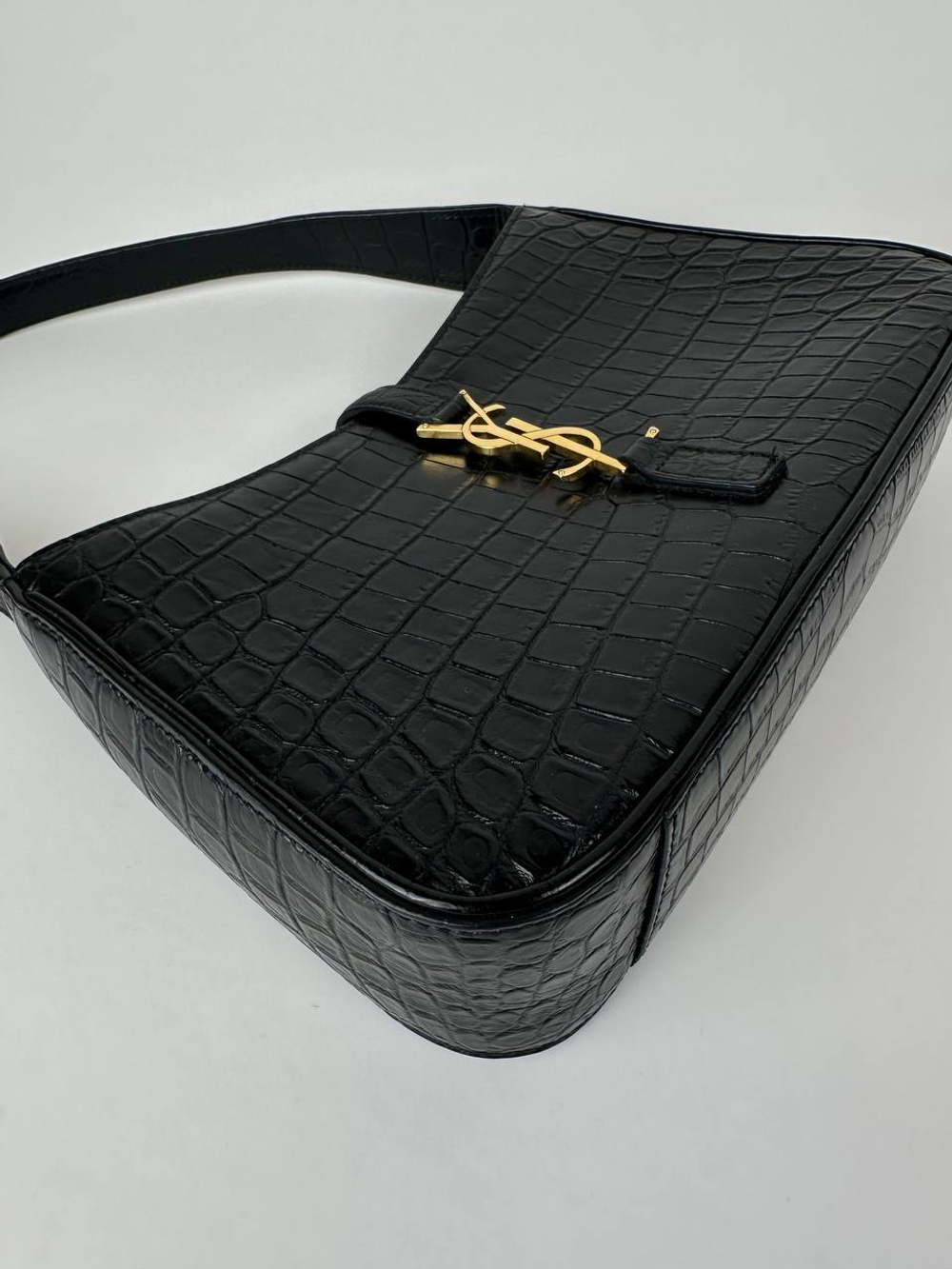 Сумка Saint Laurent Le 5 à 7